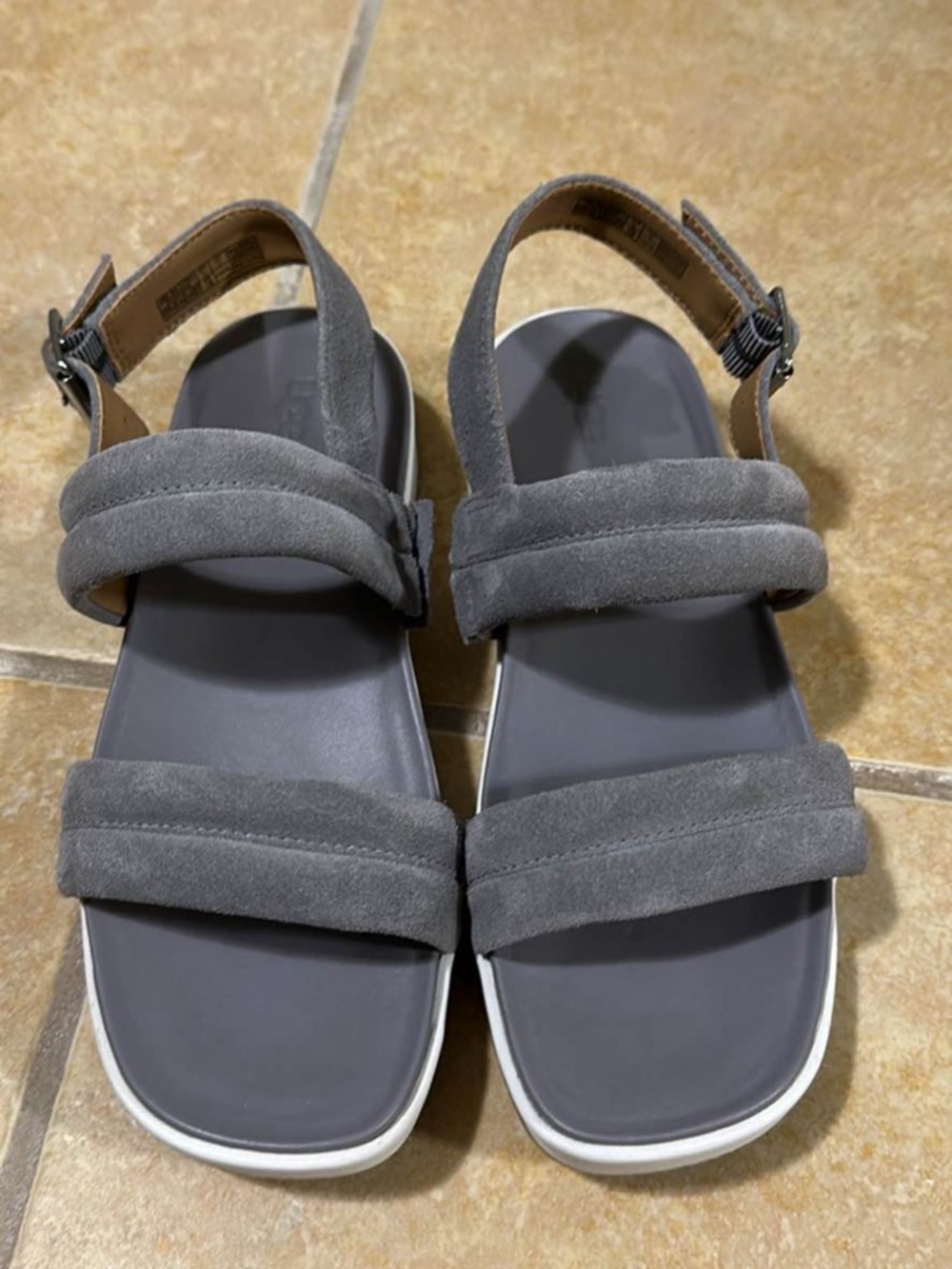 UGG Lynnden Suede Platform Sandals